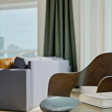 Διαμέρισμα Skyline Views | Sauna | 10th Floor | Tripla | 2br *