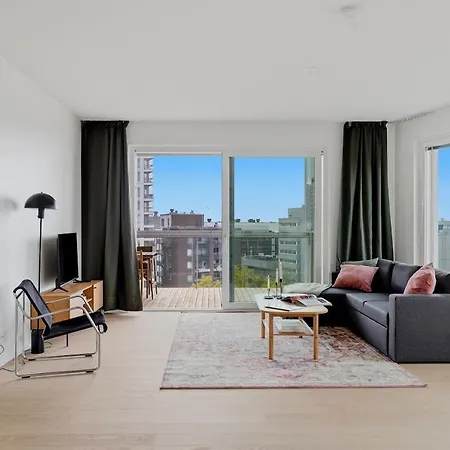 Skyline Views | Sauna | 10th Floor | Tripla | 2br *