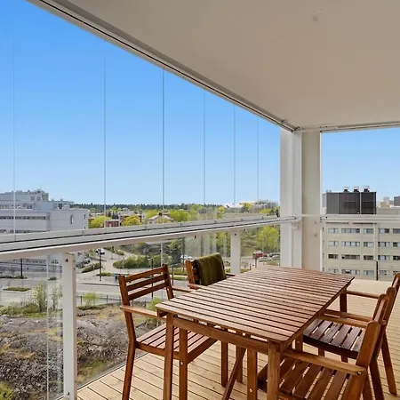 Skyline Views | Sauna | 10th Floor | Tripla | 2br Lejlighed *